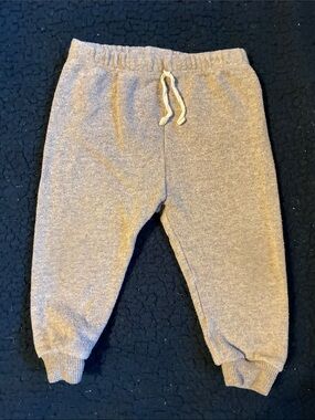 Buho Heather Gray Knit Jogger Pants with Drawstring